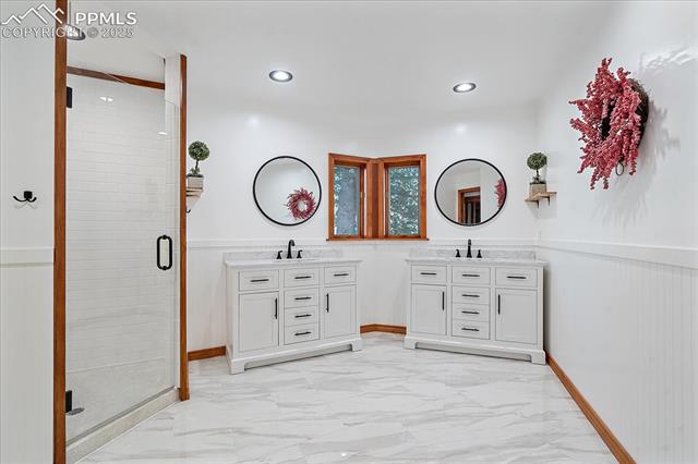8045 Eagle Road Larkspur, CO 80118 - Photo 19 of 50 Gallery Image 19