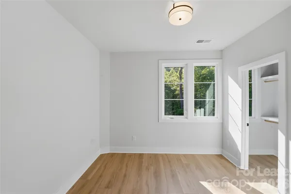 $3,000 | 1360 Briar Creek Road, Charlotte, NC 28205