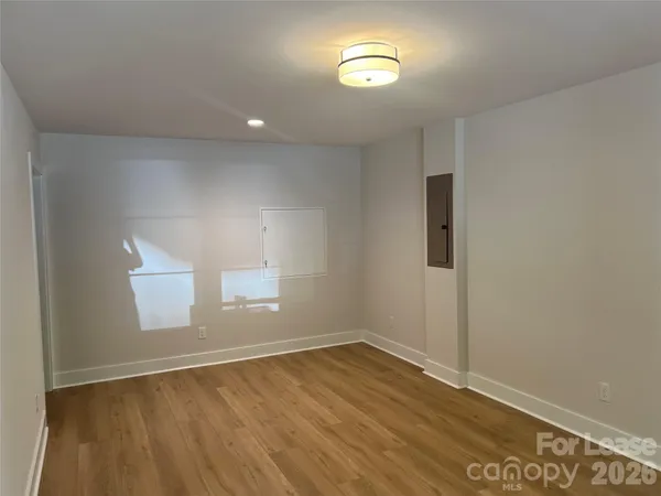 $3,000 | 1360 Briar Creek Road, Charlotte, NC 28205