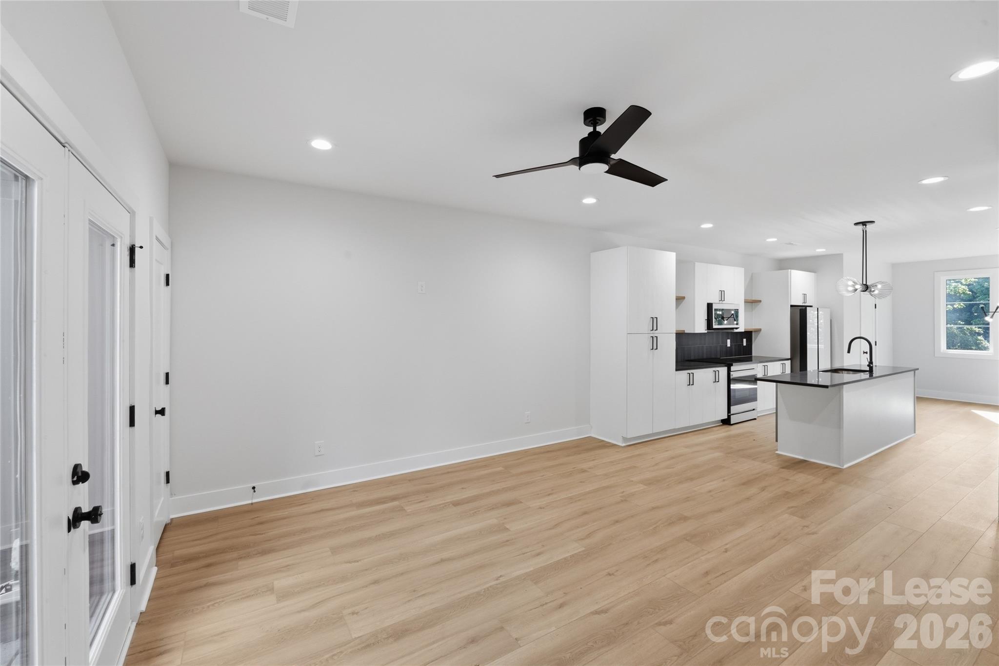 1360 Briar Creek Road Charlotte, NC 28205 - Photo 10 of 35