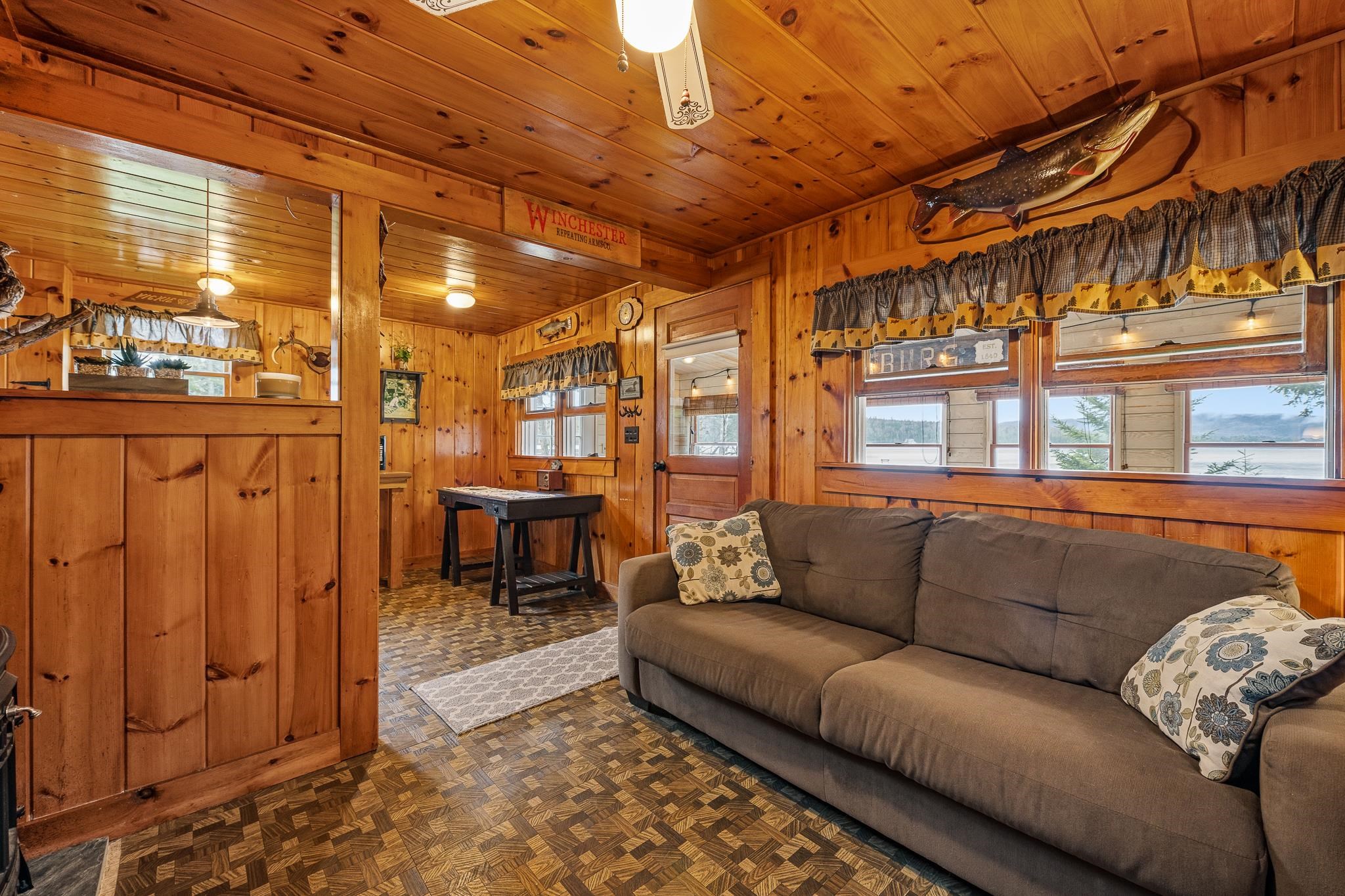 211 Beach Road Pittsburg, NH 03592 - Photo 20 of 59