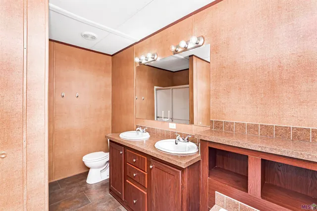 $219,900 | 14205 Bluff Road, Prairieville, LA 70769