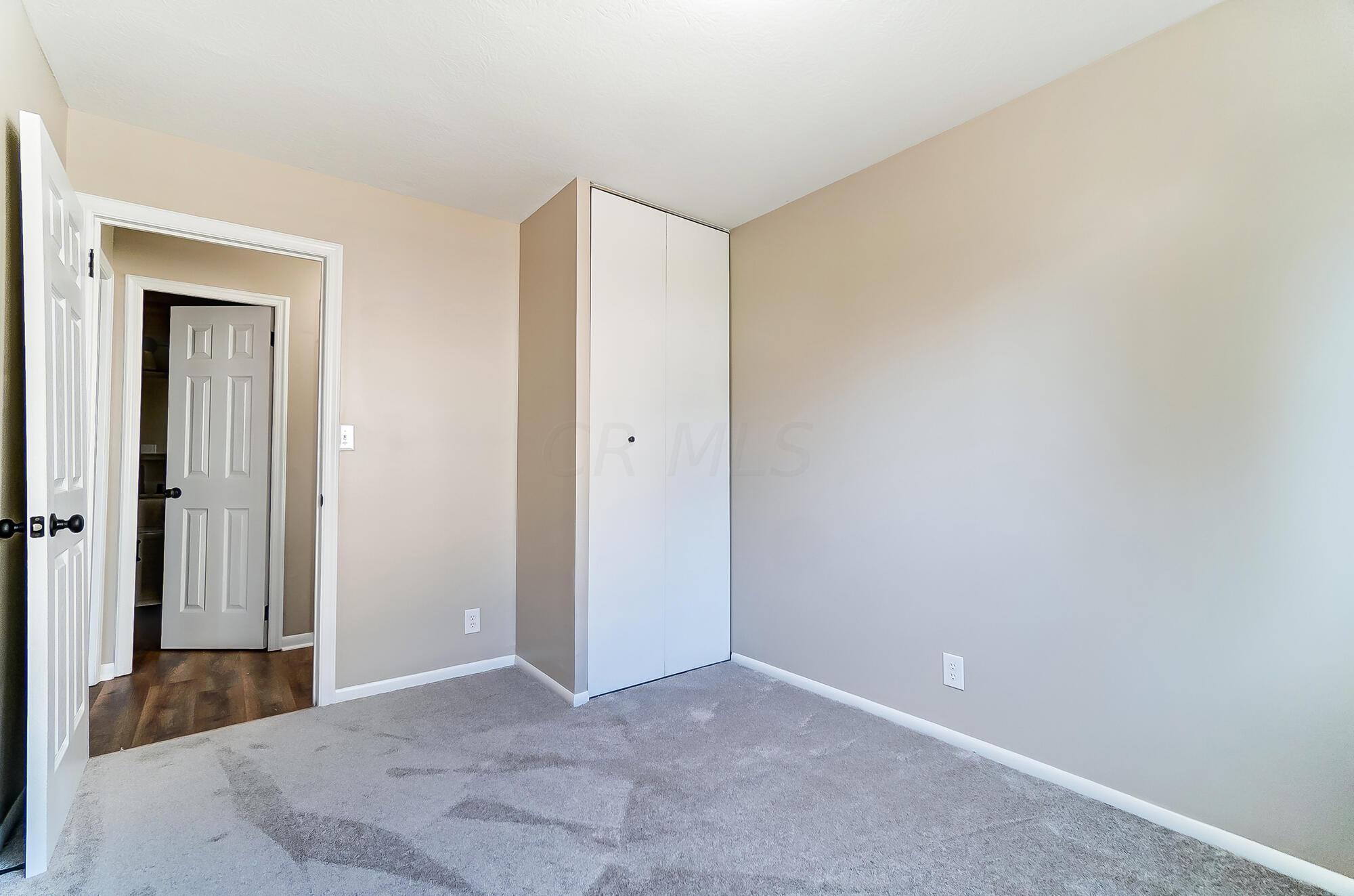 334 Regents Road Gahanna, OH 43230 - Photo 23 of 29 029