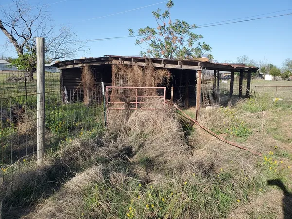 $165,000 | 525 Ranck Avenue, Mason, TX 76856