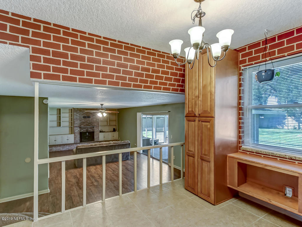 3314 Sequoia Road Orange Park, FL 32073 - Photo 11 of 31 3314 Sequoia Rd Orange Park FL-017-35-Br
