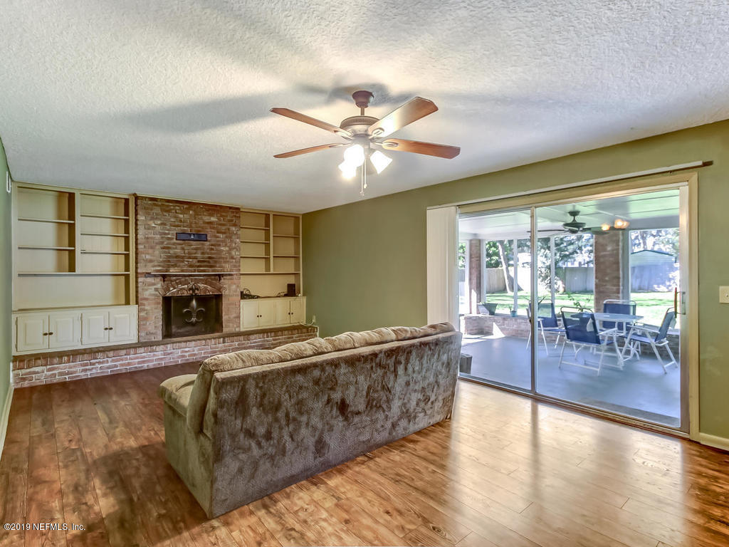 3314 Sequoia Road Orange Park, FL 32073 - Photo 13 of 31 3314 Sequoia Rd Orange Park FL-019-24-Fa