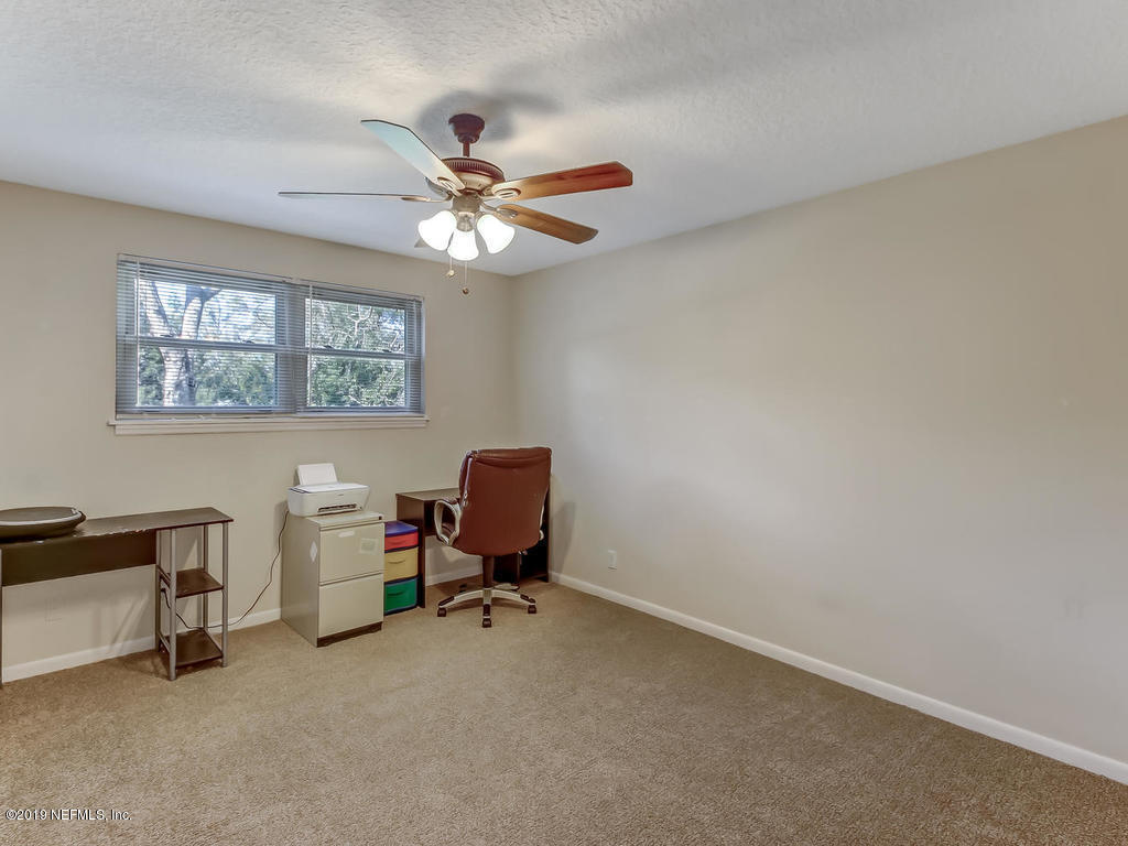 3314 Sequoia Road Orange Park, FL 32073 - Photo 23 of 31 3314 Sequoia Rd Orange Park FL-030-3-Gue