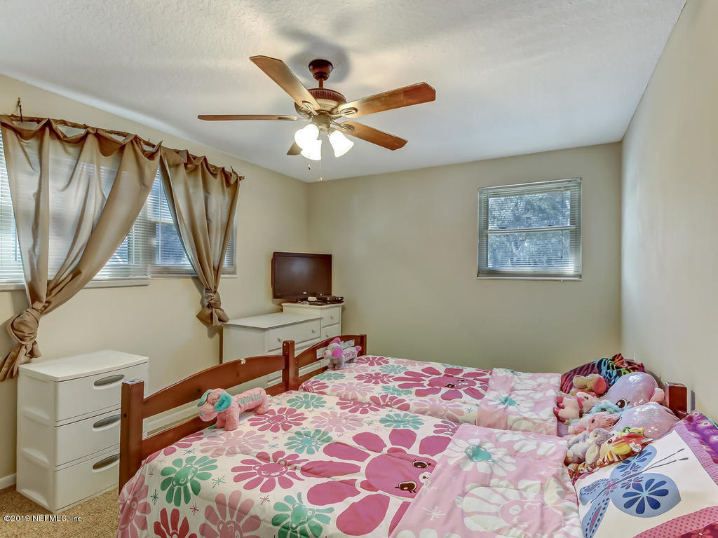 3314 Sequoia Road Orange Park, FL 32073 - Photo 24 of 31 3314 Sequoia Rd Orange Park FL-031-28-Gu