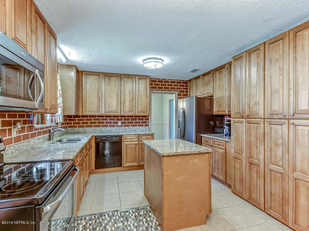 3314 Sequoia Road Orange Park, FL 32073 - Photo 4 of 31 3314 Sequoia Rd Orange Park FL-012-10-Ki