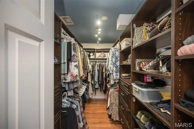 $429,000 | 1512 Bedford Forge Court, Unit 19, Chesterfield, MO 63017