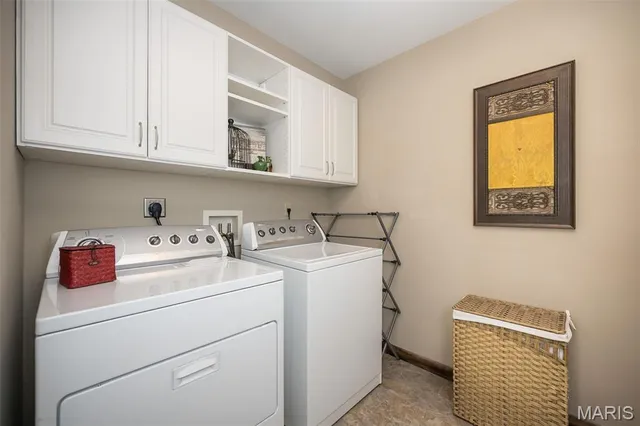 $429,000 | 1512 Bedford Forge Court, Unit 19, Chesterfield, MO 63017