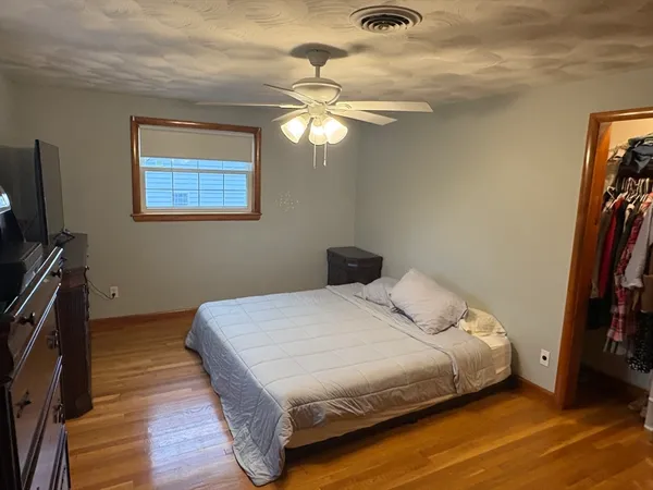 $4,500 | 22 Farwell Avenue, Boston, MA 02136