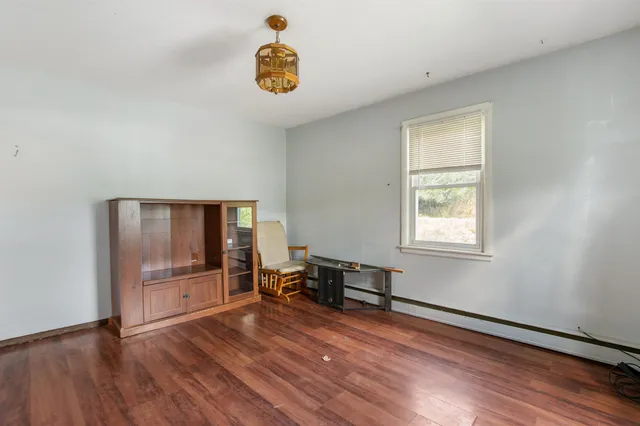 $170,000 | 166 Glen Avenue, Berlin, NH 03570