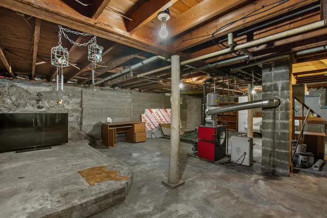 $170,000 | 166 Glen Avenue, Berlin, NH 03570