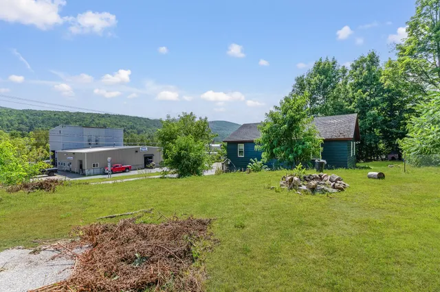 $170,000 | 166 Glen Avenue, Berlin, NH 03570