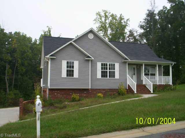 5440 Springhouse Farm Road Winston-Salem, NC 27107 - Photo 1 of 7 Exterior Front.