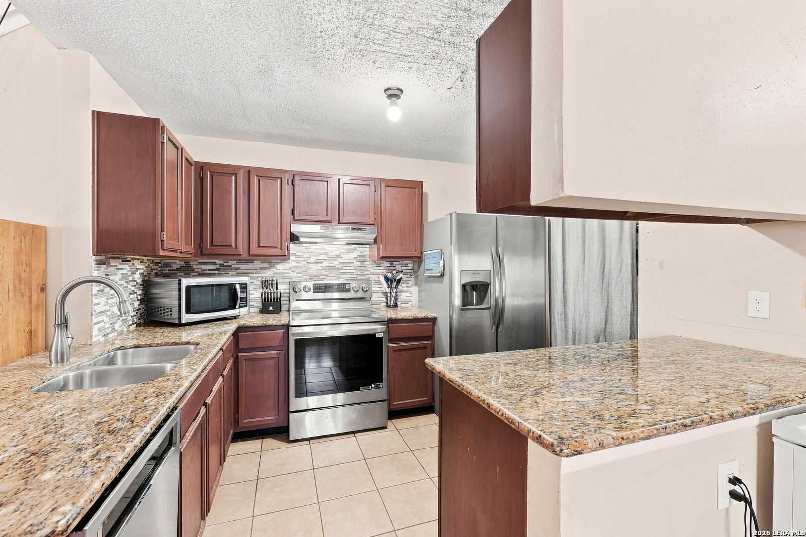 11710 Spring Ridge Drive San Antonio, TX 78249 - Photo 8 of 22 Gallery Image 8