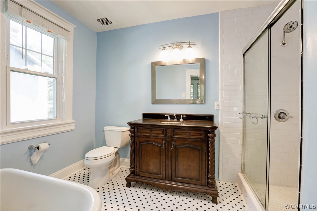 111 Overbrook Road Richmond, VA 23222 - Photo 28 of 43 Primary Suite #2 Bathroom - Oringal tub and new sh