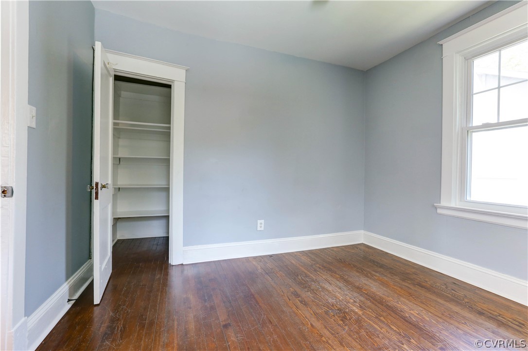 111 Overbrook Road Richmond, VA 23222 - Photo 33 of 43 Bedroom 4 - Looks out over the back yard and has t