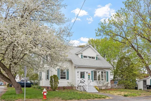 $519,900 | 28 Chapel Street, Shirley, MA 01464