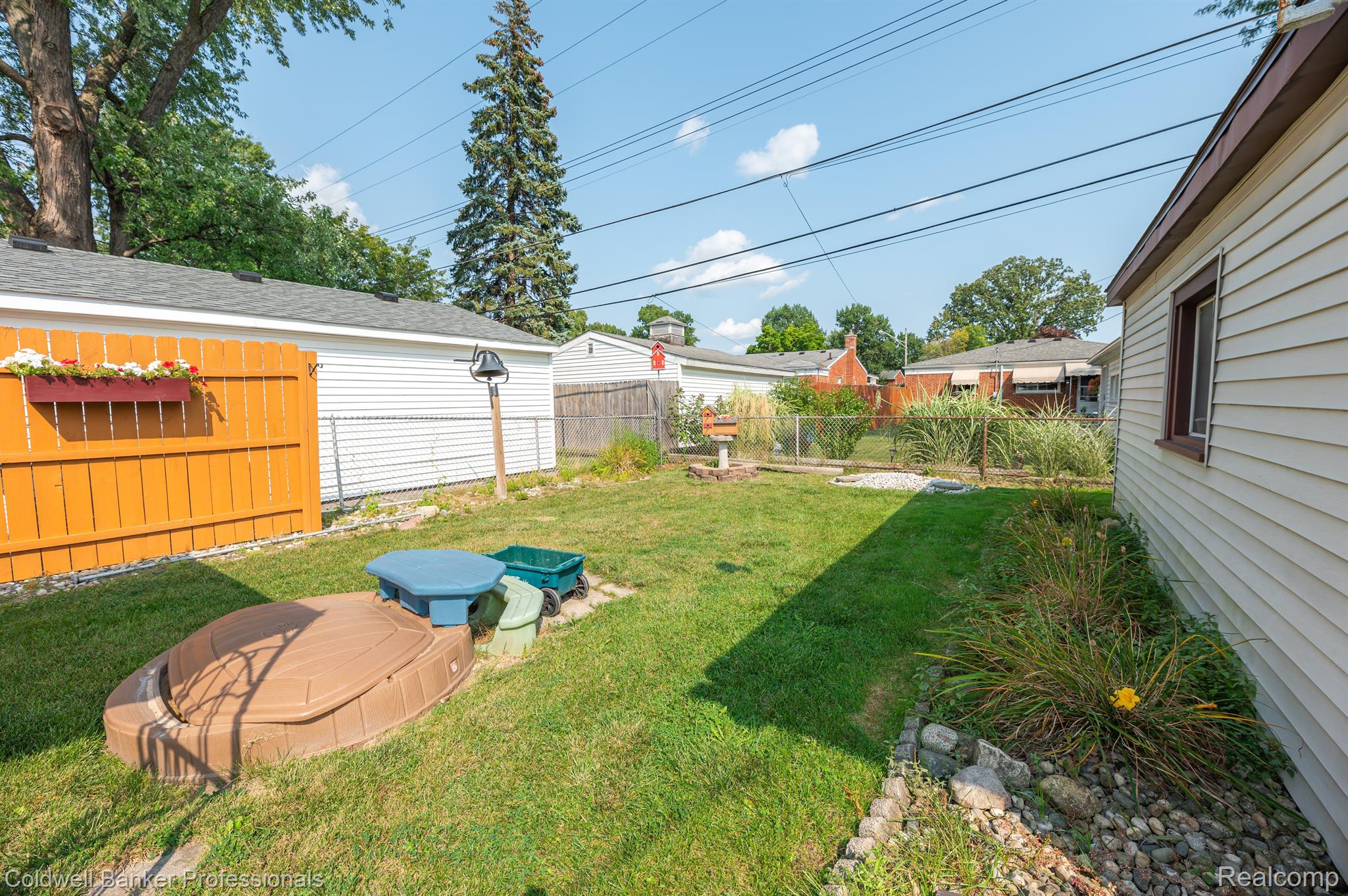 31332 Northwood Road Fraser, MI 48026 - Photo 25 of 31 Gallery Image 25