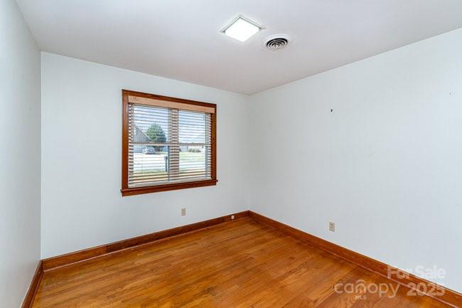 4386 Section House Road Hickory, NC 28601 - Photo 18 of 34 Gallery Image 18