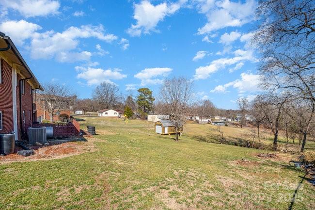 4386 Section House Road Hickory, NC 28601 - Photo 32 of 34 Gallery Image 32