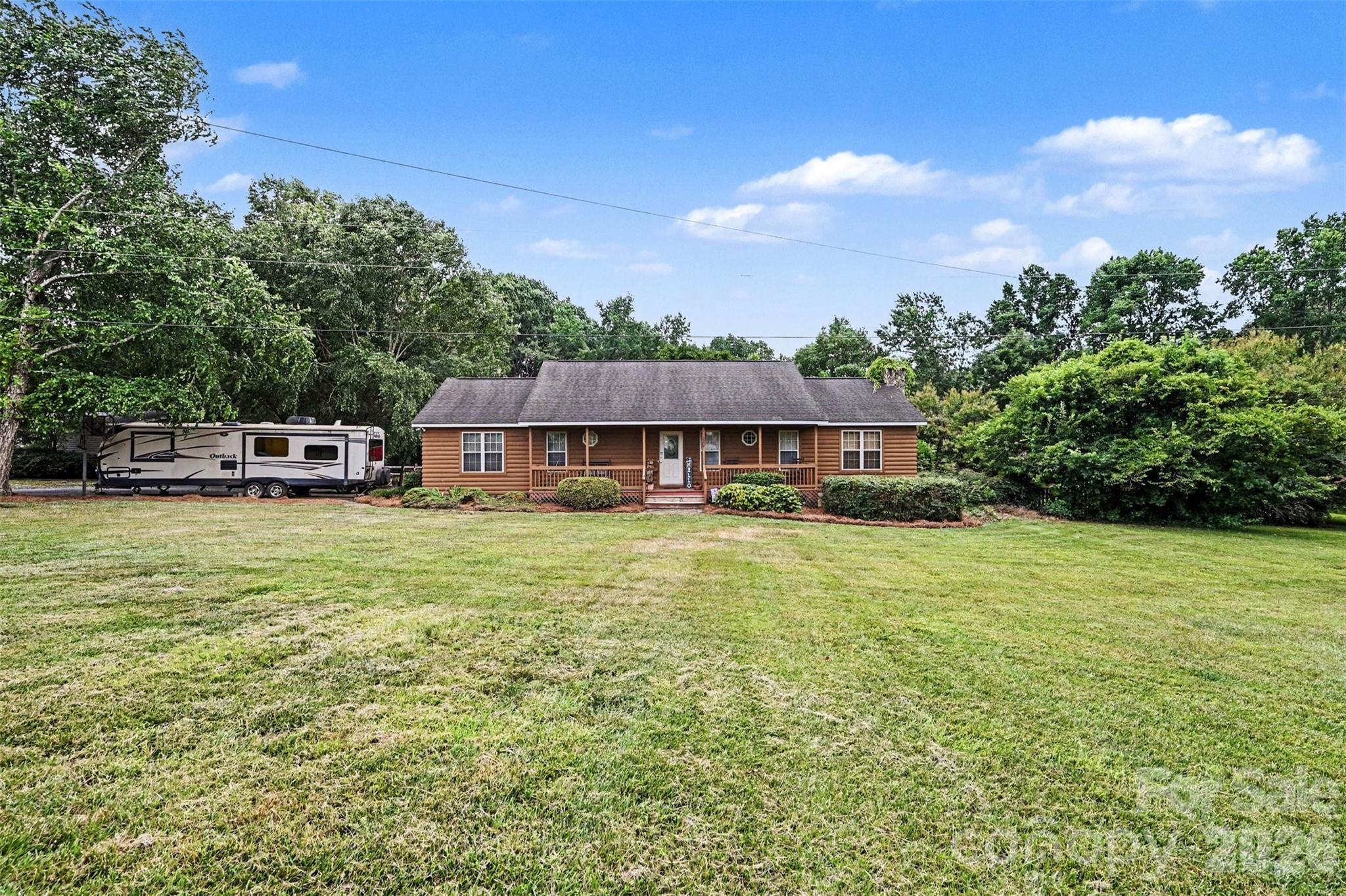 3999 Fincher Road Matthews, NC 28104 - Photo 1 of 48