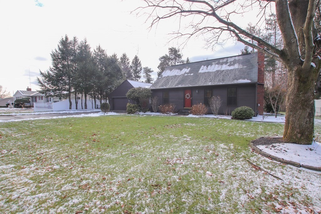 187 Tannery Road Westfield, MA 01085 - Photo 2 of 37 Gallery Image 2