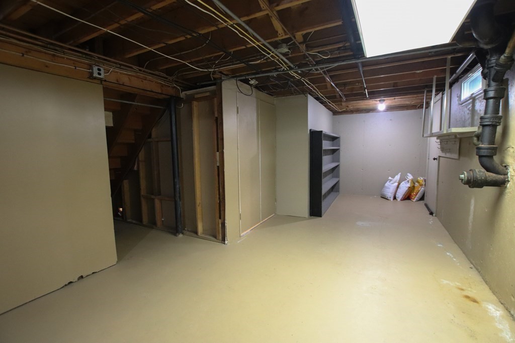 187 Tannery Road Westfield, MA 01085 - Photo 31 of 37 Gallery Image 31