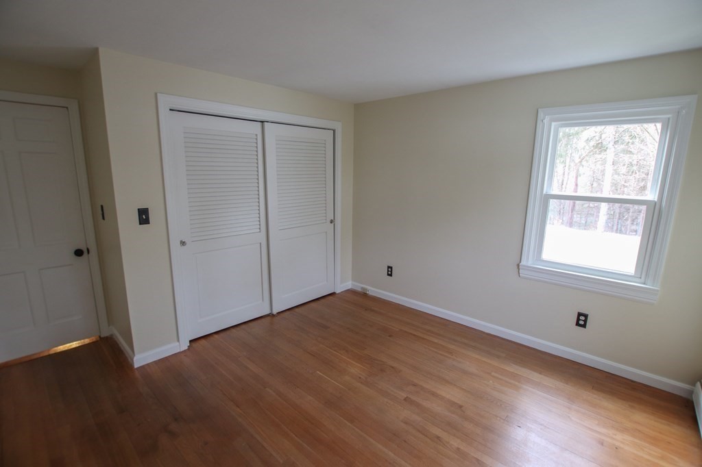187 Tannery Road Westfield, MA 01085 - Photo 9 of 37 Gallery Image 9