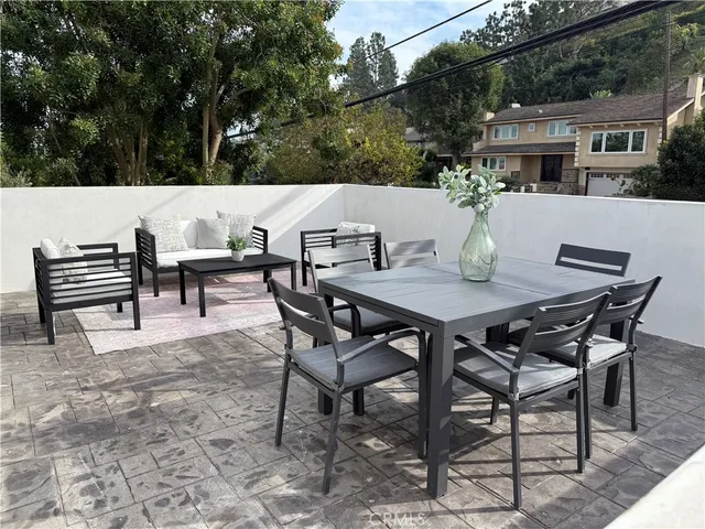 $2,499,000 | 6045 Montemalaga Drive, Rancho Palos Verdes, CA 90275