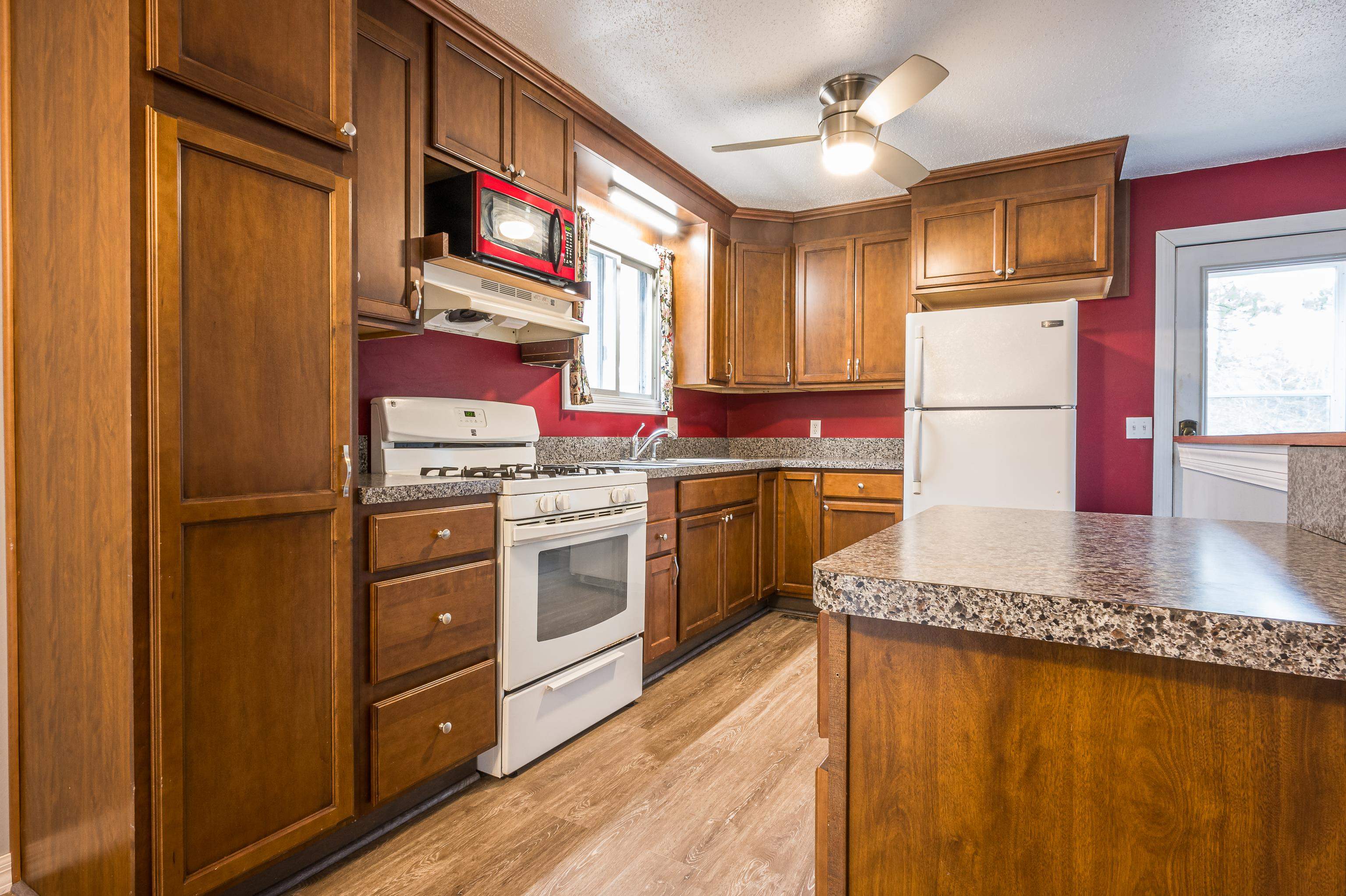 1096 Wiggins Lake Road Gladwin, MI 48624 - Photo 23 of 69 Gallery Image 23