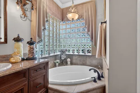 $850,000 | 8080 Desmond Drive, Boynton Beach, FL 33472