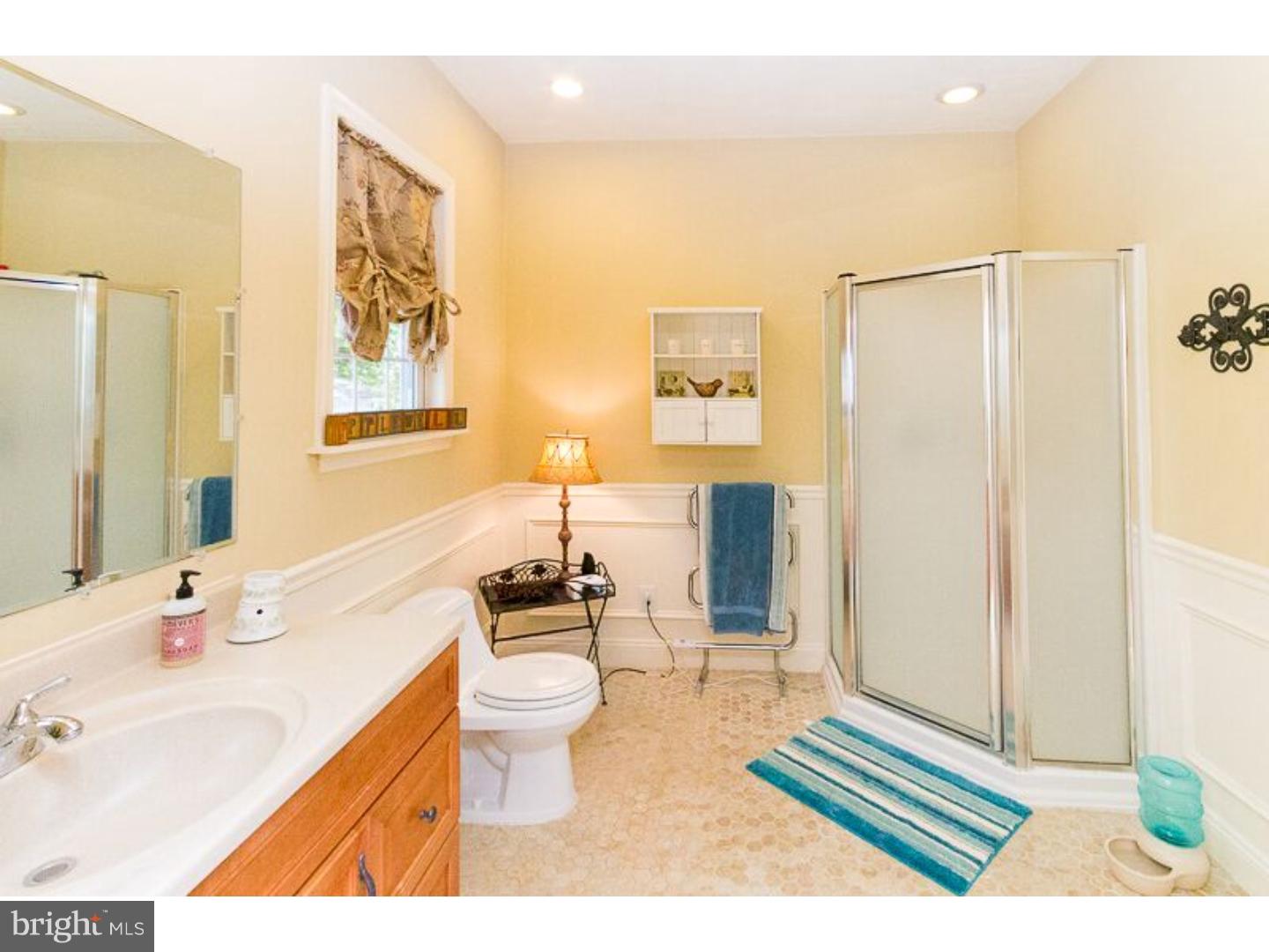563 Evans Road Springfield, PA 19064 - Photo 18 of 22 Bathroom