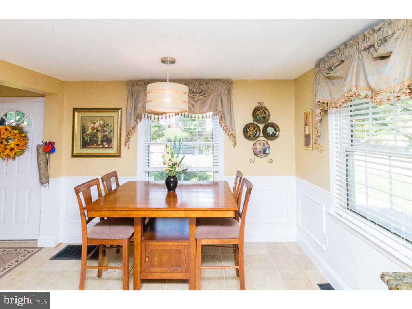 563 Evans Road Springfield, PA 19064 - Photo 6 of 22 Kitchen