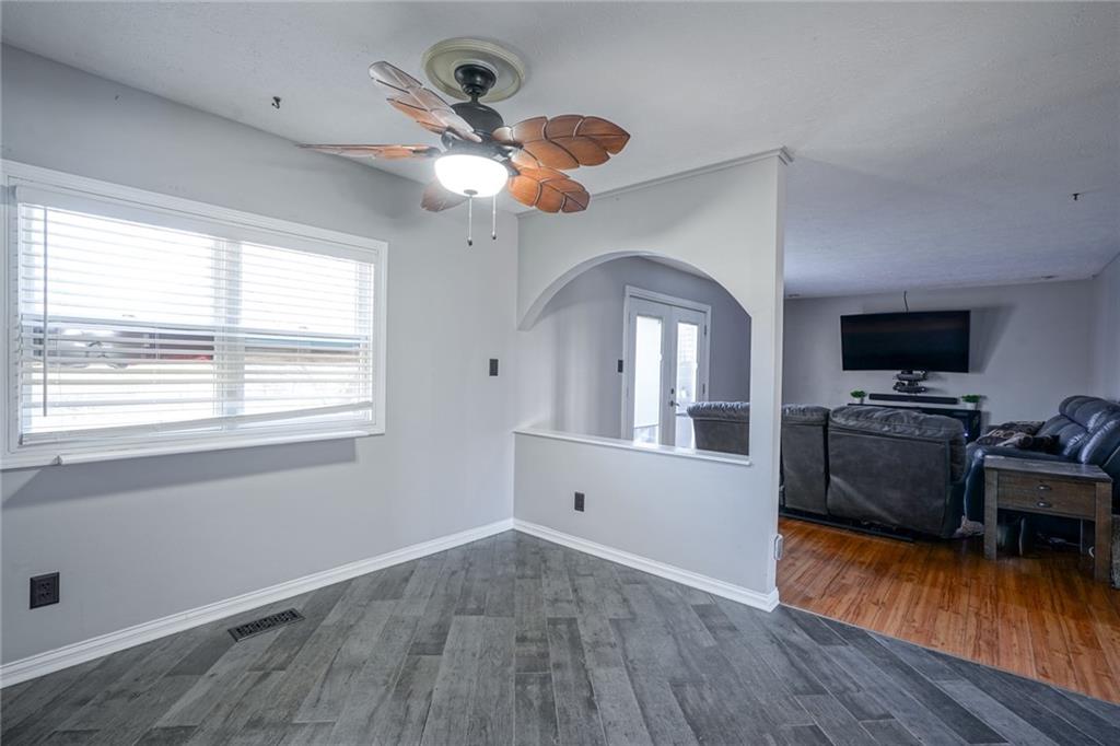 8345 Castle Farms Road Indianapolis, IN 46256 - Photo 13 of 38 Gallery Image 13