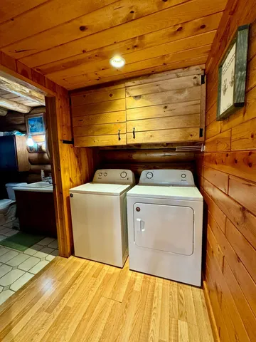 $204,900 | 32625 593rd Avenue, Warroad, MN 56763