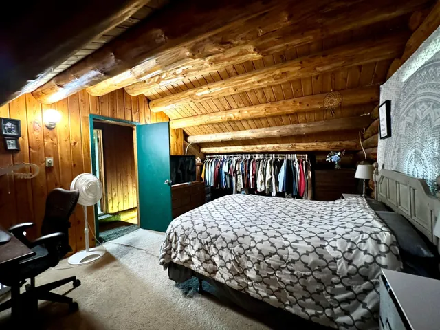 $204,900 | 32625 593rd Avenue, Warroad, MN 56763