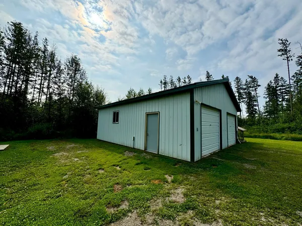 $199,900 | 32625 593rd Avenue, Warroad, MN 56763