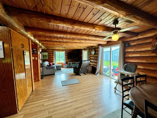 $204,900 | 32625 593rd Avenue, Warroad, MN 56763