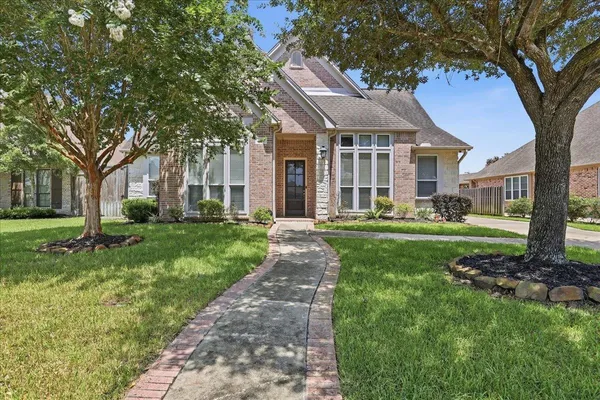 $395,000 | 2150 Woodsfield, Beaumont, TX 77706