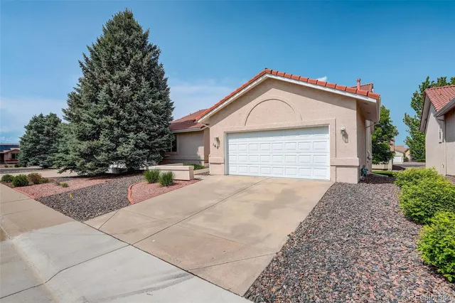 $575,000 | 160 Las Lunas Street, Castle Rock, CO 80104