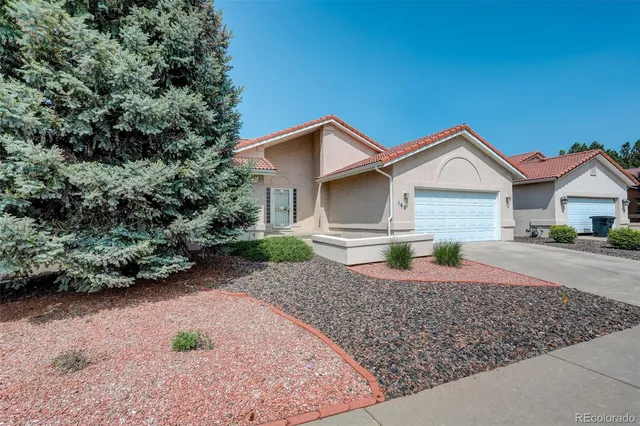 $575,000 | 160 Las Lunas Street, Castle Rock, CO 80104