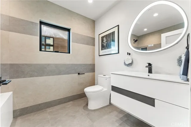 $2,788,800 | 615 Etta Street, Los Angeles, CA 90065