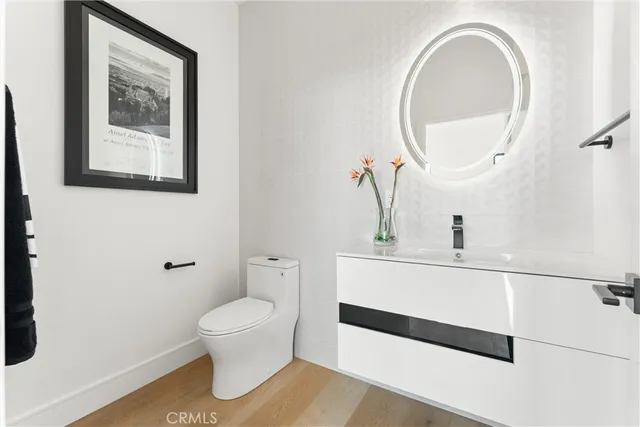 $2,788,800 | 615 Etta Street, Los Angeles, CA 90065