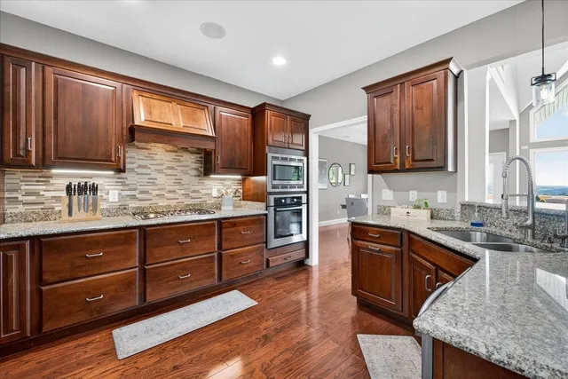 $1,175,000 | 1250 Ed Seay Gregory Lane, Hartsville, TN 37074