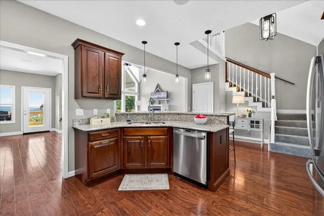 $1,175,000 | 1250 Ed Seay Gregory Lane, Hartsville, TN 37074