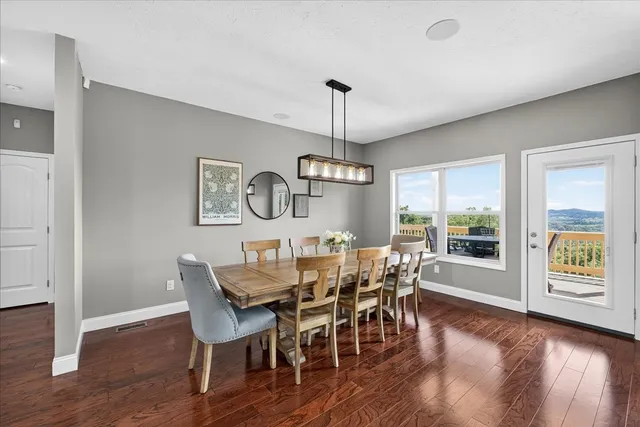 $1,175,000 | 1250 Ed Seay Gregory Lane, Hartsville, TN 37074