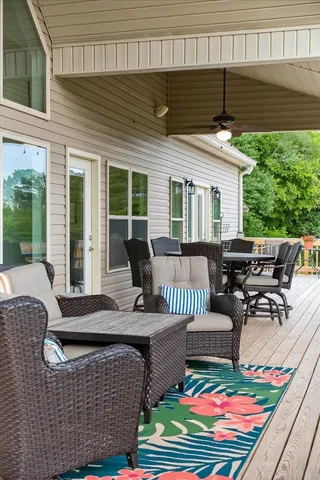 $1,175,000 | 1250 Ed Seay Gregory Lane, Hartsville, TN 37074